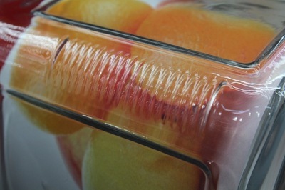 沈陽東北日用雜品市場心然日雜批發(fā)部 優(yōu)質(zhì)玻璃儲物罐、密封罐及醬菜瓶的專業(yè)供應(yīng)商